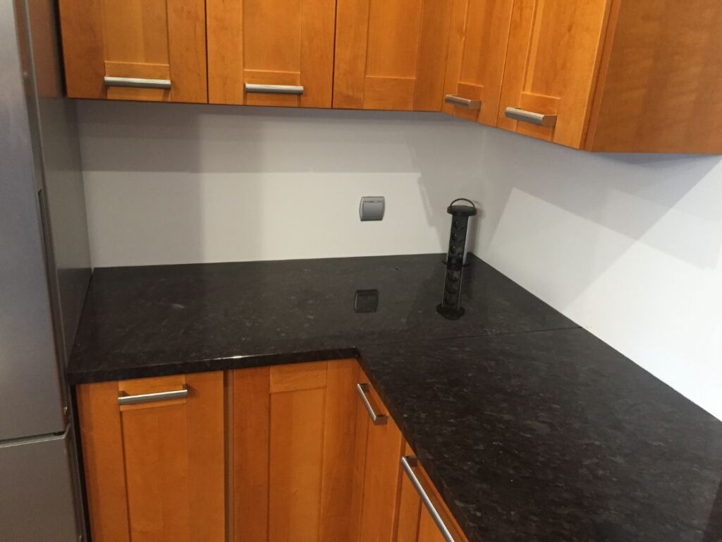 Blaty granitowe Granmarys Jaworzno czarne ekskluzywne eleganckie kuchnia marzeń ciemna