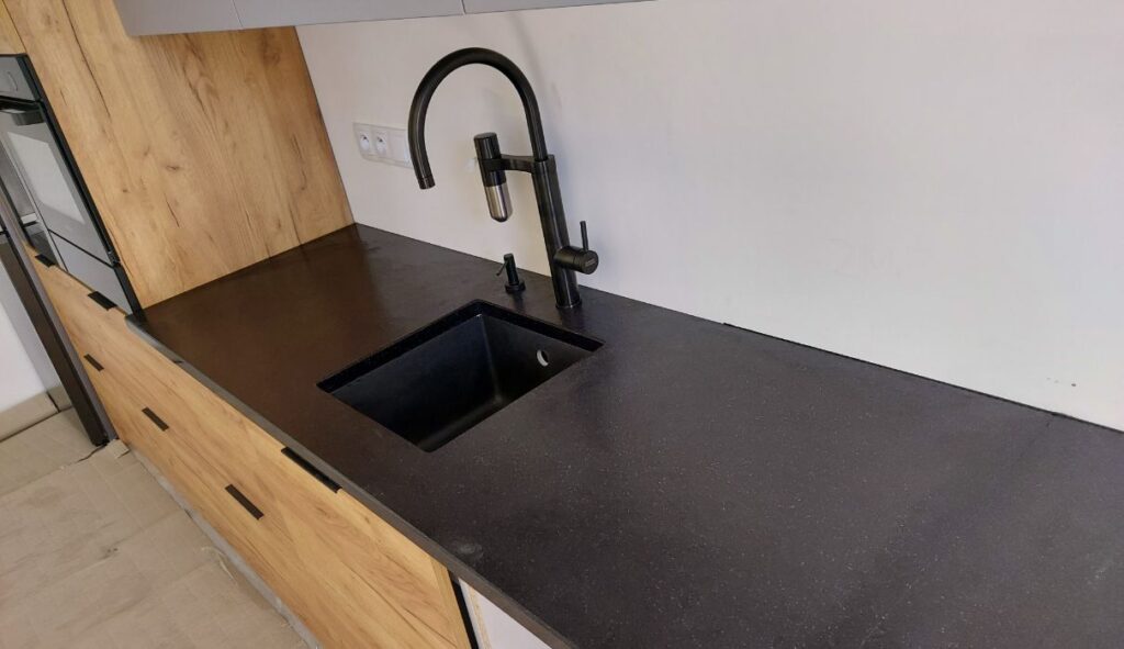 Granitowy zlew kuchenny