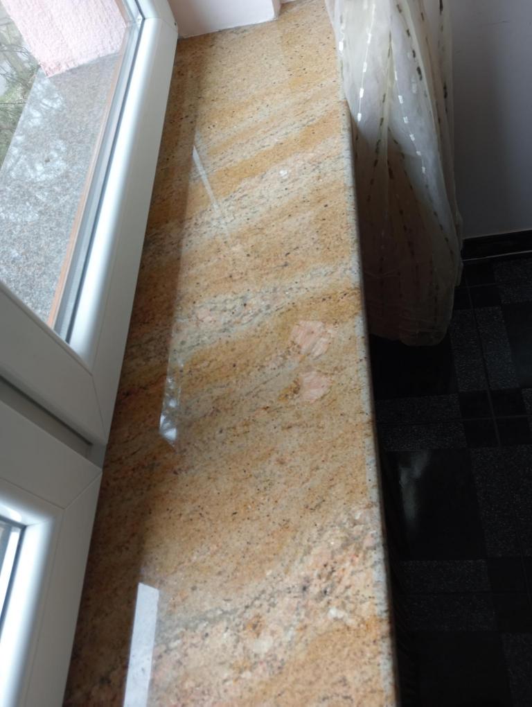 Kolejna realizacja domu jednorodzinnego Granmarys Jaworzno: parapety granitowe. Kamieniarz. Zakład kamieniarski