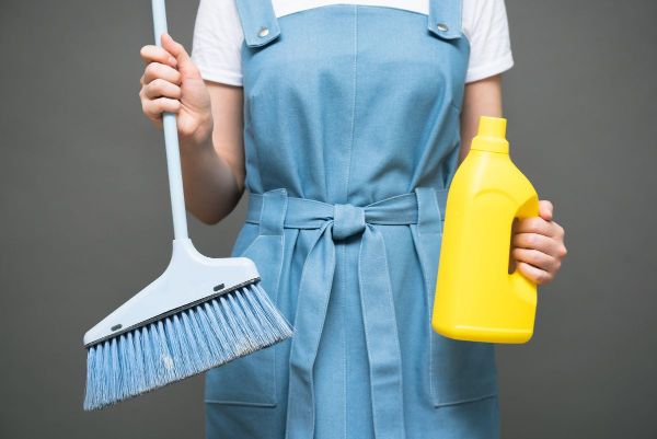 czym czyścić nagrobek z lastryko